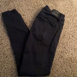 Black American Eagle Skinny Jeans